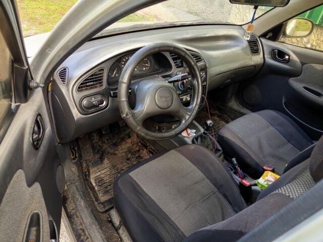 Серый Дэу Сенс, объемом двигателя 1.5 л и пробегом 250 тыс. км за 800 $, фото 5 на Automoto.ua