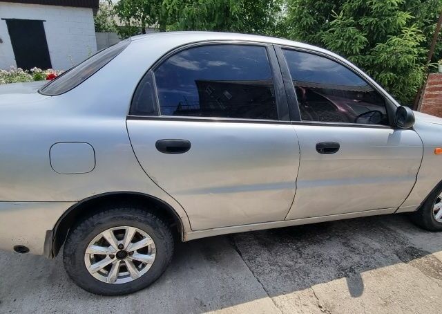 Сірий Деу Сенс, об'ємом двигуна 1.5 л та пробігом 238 тис. км за 1700 $, фото 19 на Automoto.ua
