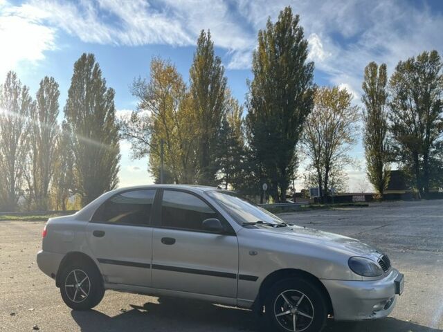 Серый Дэу Сенс, объемом двигателя 1.5 л и пробегом 180 тыс. км за 1799 $, фото 2 на Automoto.ua