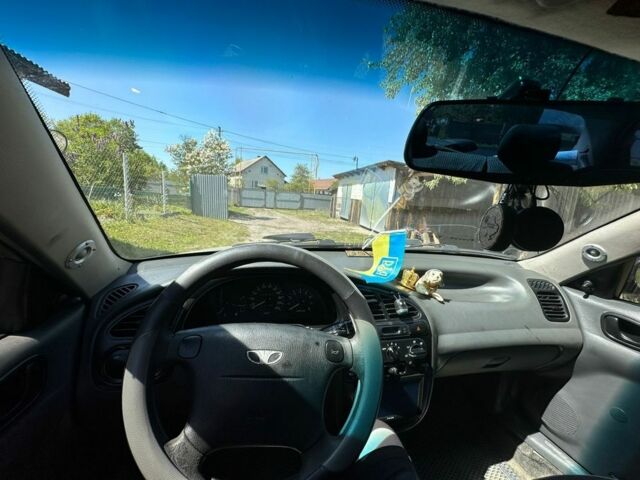 Серый Дэу Сенс, объемом двигателя 1.6 л и пробегом 300 тыс. км за 2500 $, фото 4 на Automoto.ua