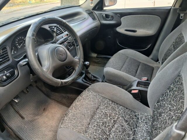 Серый Дэу Сенс, объемом двигателя 1.4 л и пробегом 3 тыс. км за 1600 $, фото 5 на Automoto.ua