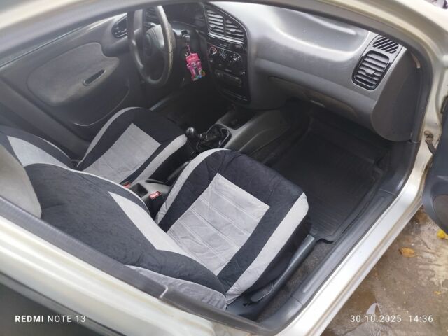 Серый Дэу Сенс, объемом двигателя 1.4 л и пробегом 250 тыс. км за 1500 $, фото 6 на Automoto.ua