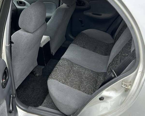 Сірий Деу Сенс, об'ємом двигуна 1 л та пробігом 398 тис. км за 1500 $, фото 7 на Automoto.ua