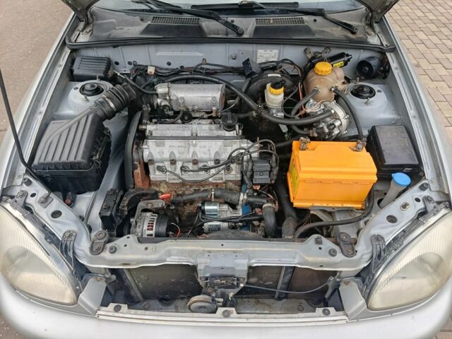 Сірий Деу Сенс, об'ємом двигуна 1.4 л та пробігом 195 тис. км за 1115 $, фото 4 на Automoto.ua