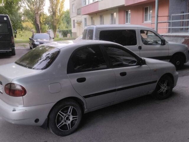 Серый Дэу Сенс, объемом двигателя 1.5 л и пробегом 273 тыс. км за 2000 $, фото 4 на Automoto.ua