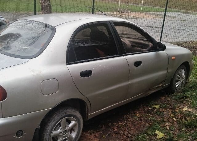 Сірий Деу Сенс, об'ємом двигуна 1.4 л та пробігом 210 тис. км за 1100 $, фото 1 на Automoto.ua