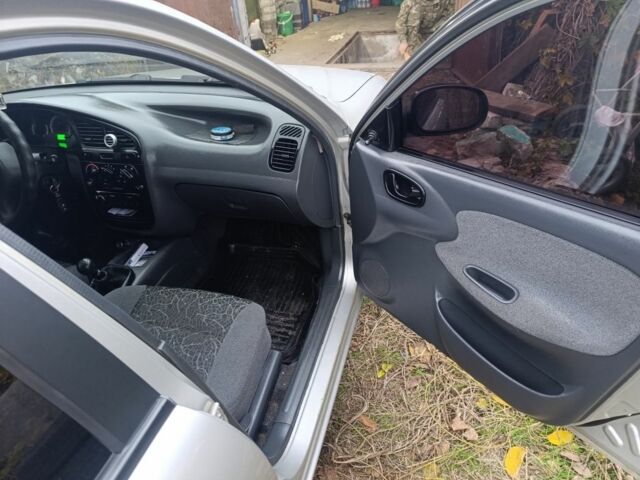 Серый Дэу Сенс, объемом двигателя 0 л и пробегом 90 тыс. км за 2300 $, фото 2 на Automoto.ua