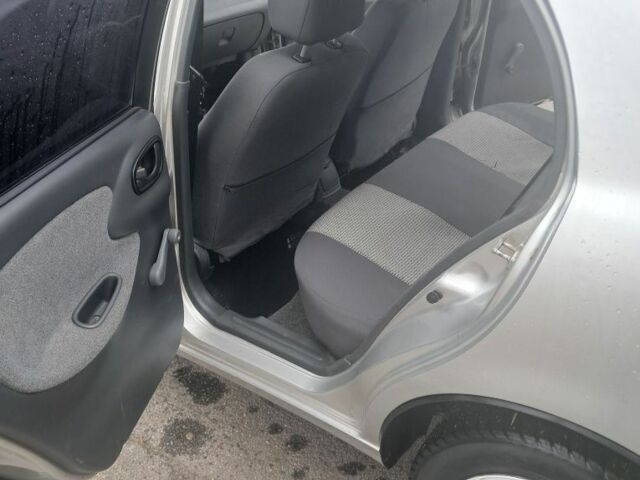 Сірий Деу Сенс, об'ємом двигуна 1.4 л та пробігом 135 тис. км за 2000 $, фото 12 на Automoto.ua