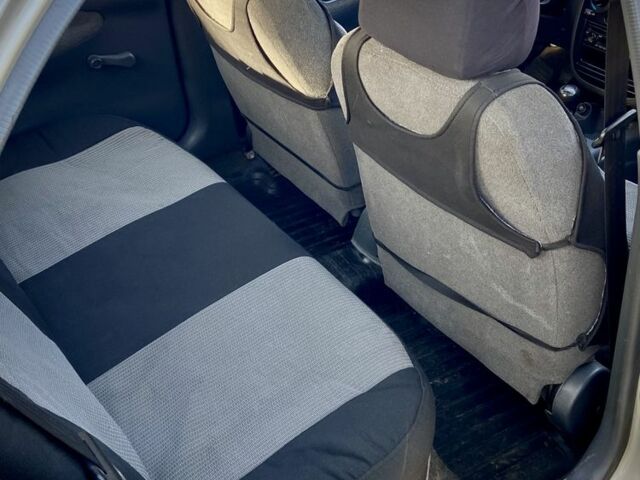 Серый Дэу Сенс, объемом двигателя 1.5 л и пробегом 333 тыс. км за 1800 $, фото 7 на Automoto.ua