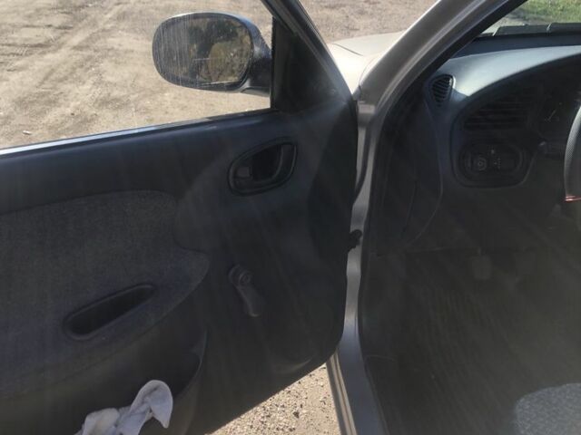 Серый Дэу Сенс, объемом двигателя 1.5 л и пробегом 151 тыс. км за 2500 $, фото 5 на Automoto.ua