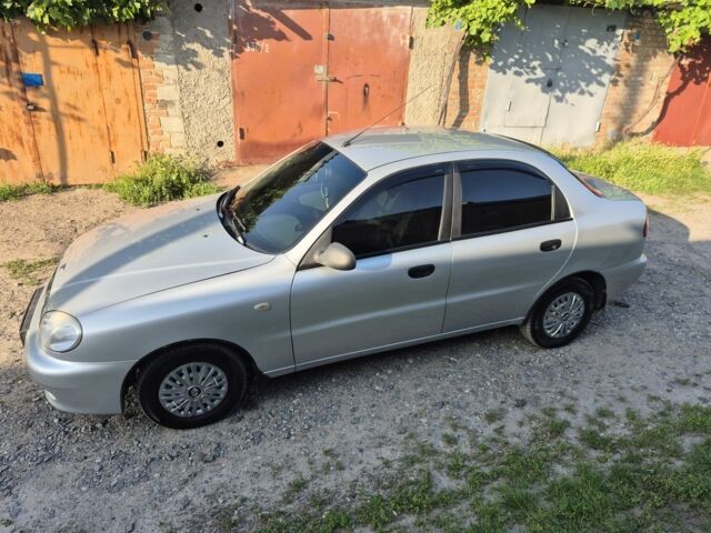 Серый Дэу Сенс, объемом двигателя 1.4 л и пробегом 135 тыс. км за 2600 $, фото 2 на Automoto.ua