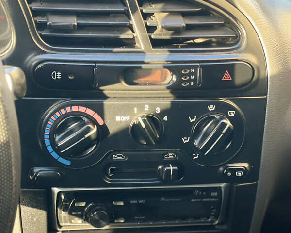 Сірий Деу Сенс, об'ємом двигуна 1.35 л та пробігом 200 тис. км за 1650 $, фото 8 на Automoto.ua