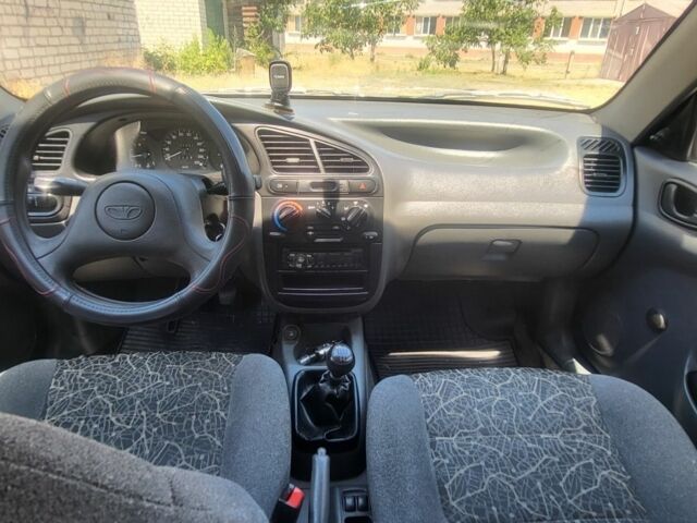 Серый Дэу Сенс, объемом двигателя 0 л и пробегом 156 тыс. км за 2600 $, фото 5 на Automoto.ua