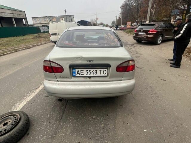 Серый Дэу Сенс, объемом двигателя 1.6 л и пробегом 200 тыс. км за 650 $, фото 2 на Automoto.ua