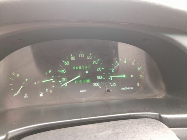 Сірий Деу Сенс, об'ємом двигуна 1.4 л та пробігом 208 тис. км за 750 $, фото 5 на Automoto.ua