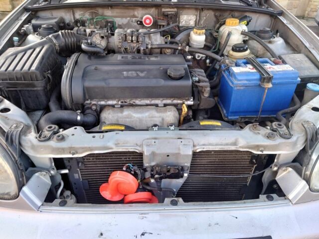 Серый Дэу Сенс, объемом двигателя 1.6 л и пробегом 261 тыс. км за 1900 $, фото 4 на Automoto.ua