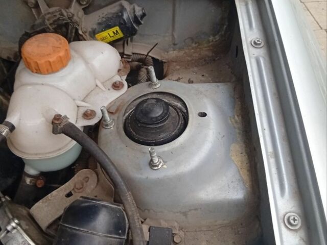 Серый Дэу Сенс, объемом двигателя 0 л и пробегом 104 тыс. км за 2200 $, фото 7 на Automoto.ua