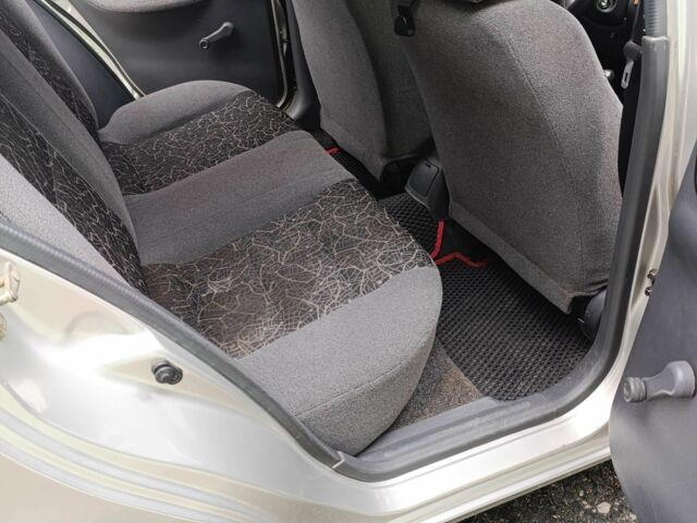 Сірий Деу Сенс, об'ємом двигуна 1.3 л та пробігом 130 тис. км за 2022 $, фото 3 на Automoto.ua