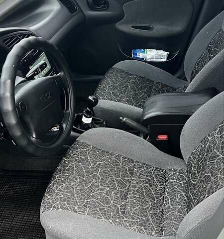 Серый Дэу Сенс, объемом двигателя 1.6 л и пробегом 153 тыс. км за 3200 $, фото 6 на Automoto.ua