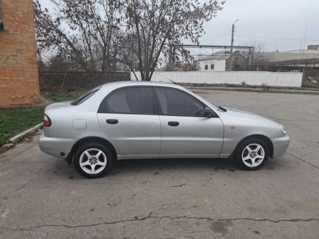 Сірий Деу Сенс, об'ємом двигуна 1.4 л та пробігом 135 тис. км за 2000 $, фото 10 на Automoto.ua