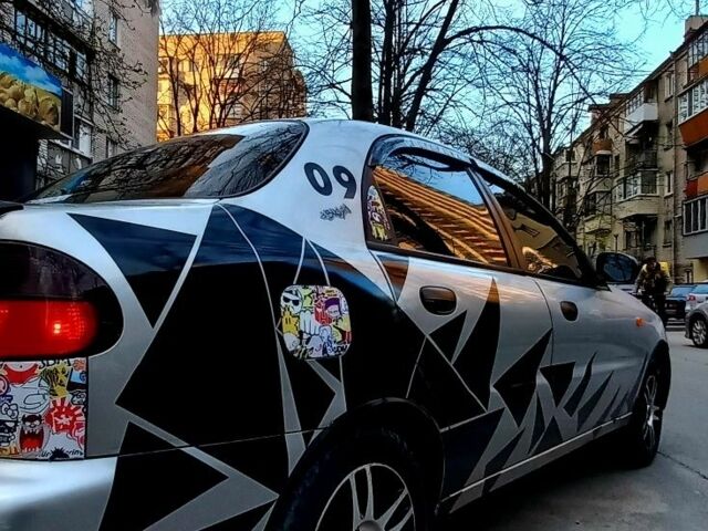 Серый Дэу Сенс, объемом двигателя 1.5 л и пробегом 250 тыс. км за 2000 $, фото 6 на Automoto.ua