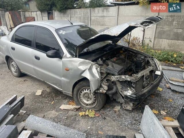 Сірий Деу Сенс, об'ємом двигуна 1.3 л та пробігом 154 тис. км за 700 $, фото 3 на Automoto.ua