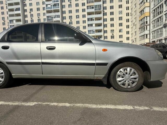 Сірий Деу Сенс, об'ємом двигуна 1.5 л та пробігом 229 тис. км за 2100 $, фото 2 на Automoto.ua