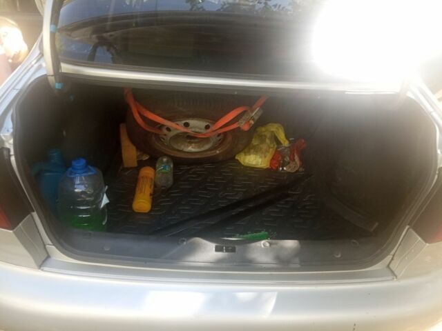 Сірий Деу Сенс, об'ємом двигуна 1.3 л та пробігом 196 тис. км за 1500 $, фото 6 на Automoto.ua