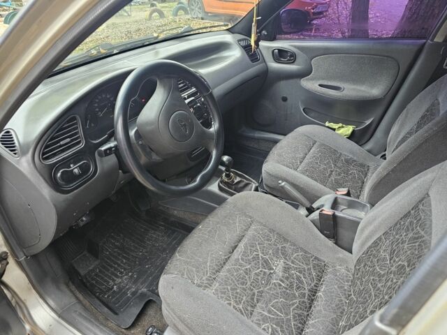 Сірий Деу Сенс, об'ємом двигуна 0 л та пробігом 229 тис. км за 1400 $, фото 6 на Automoto.ua