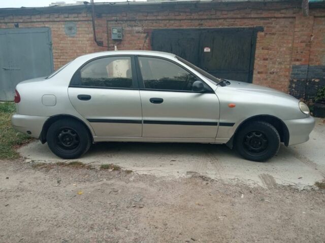 Сірий Деу Сенс, об'ємом двигуна 1.5 л та пробігом 298 тис. км за 1600 $, фото 2 на Automoto.ua