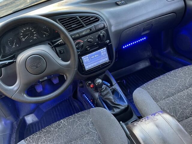 Сірий Деу Сенс, об'ємом двигуна 1.4 л та пробігом 170 тис. км за 1183 $, фото 4 на Automoto.ua