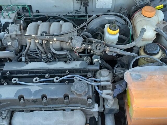 Сірий Деу Сенс, об'ємом двигуна 1.6 л та пробігом 230 тис. км за 3500 $, фото 6 на Automoto.ua