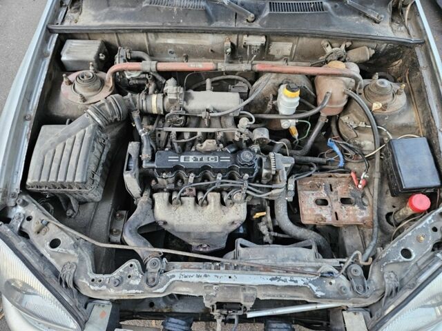 Серый Дэу Сенс, объемом двигателя 1.5 л и пробегом 290 тыс. км за 900 $, фото 5 на Automoto.ua