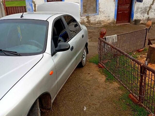 Сірий Деу Сенс, об'ємом двигуна 1.3 л та пробігом 150 тис. км за 1800 $, фото 3 на Automoto.ua