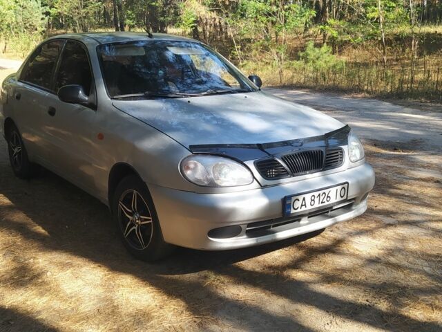 Сірий Деу Сенс, об'ємом двигуна 1.5 л та пробігом 281 тис. км за 2000 $, фото 1 на Automoto.ua