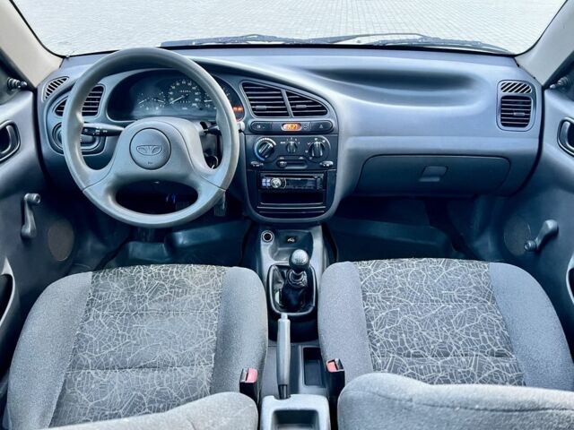 Серый Дэу Сенс, объемом двигателя 1.5 л и пробегом 160 тыс. км за 1999 $, фото 12 на Automoto.ua