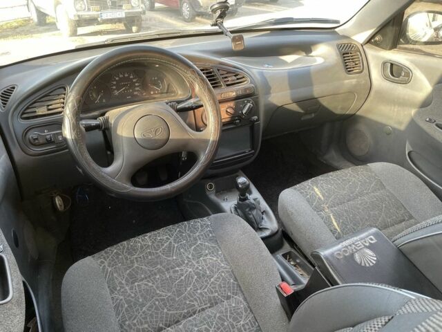 Сірий Деу Сенс, об'ємом двигуна 1.3 л та пробігом 200 тис. км за 1300 $, фото 6 на Automoto.ua