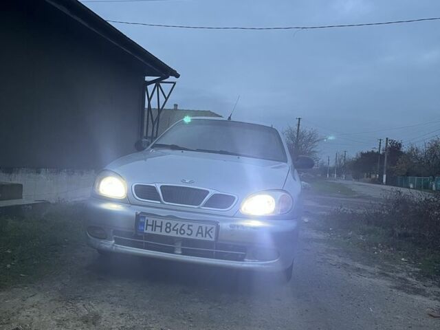 Серый Дэу Сенс, объемом двигателя 1.5 л и пробегом 1000 тыс. км за 1550 $, фото 2 на Automoto.ua