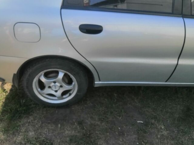 Серый Дэу Сенс, объемом двигателя 1.5 л и пробегом 130 тыс. км за 2300 $, фото 1 на Automoto.ua