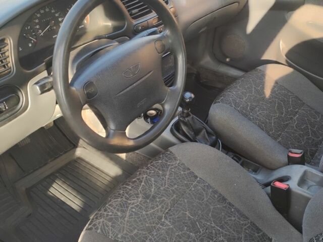 Сірий Деу Сенс, об'ємом двигуна 1.6 л та пробігом 390 тис. км за 1500 $, фото 7 на Automoto.ua