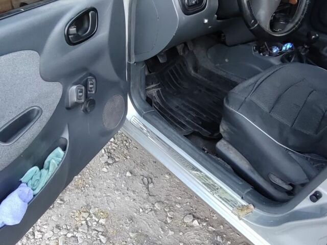 Сірий Деу Сенс, об'ємом двигуна 1.5 л та пробігом 249 тис. км за 2700 $, фото 6 на Automoto.ua