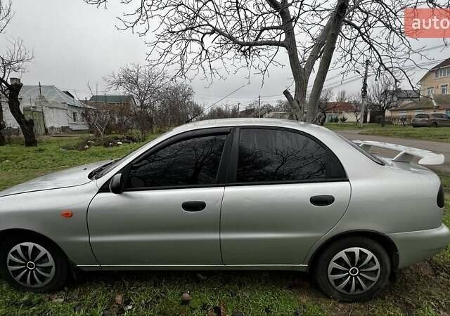 Серый Дэу Сенс, объемом двигателя 1.6 л и пробегом 153 тыс. км за 3200 $, фото 2 на Automoto.ua