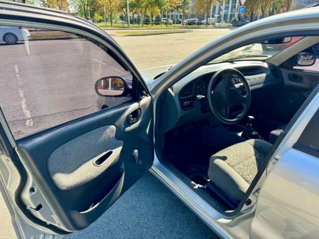 Сірий Деу Сенс, об'ємом двигуна 1.5 л та пробігом 176 тис. км за 2150 $, фото 9 на Automoto.ua
