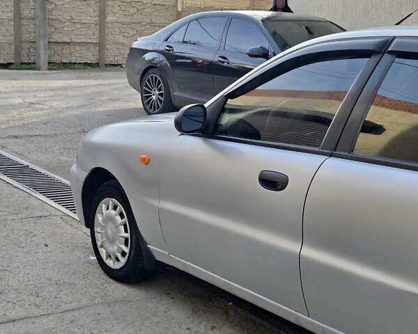 Сірий Деу Сенс, об'ємом двигуна 1.4 л та пробігом 400 тис. км за 1800 $, фото 1 на Automoto.ua