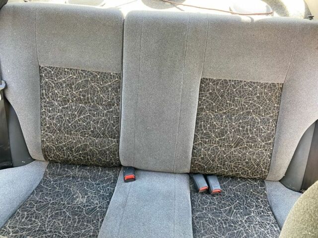 Серый Дэу Сенс, объемом двигателя 1.5 л и пробегом 115 тыс. км за 2450 $, фото 4 на Automoto.ua