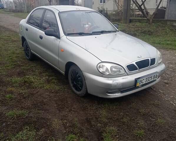 Серый Дэу Сенс, объемом двигателя 1.3 л и пробегом 160 тыс. км за 900 $, фото 3 на Automoto.ua