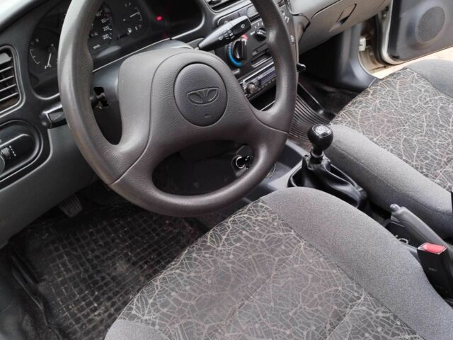 Сірий Деу Сенс, об'ємом двигуна 1.5 л та пробігом 169 тис. км за 2700 $, фото 11 на Automoto.ua