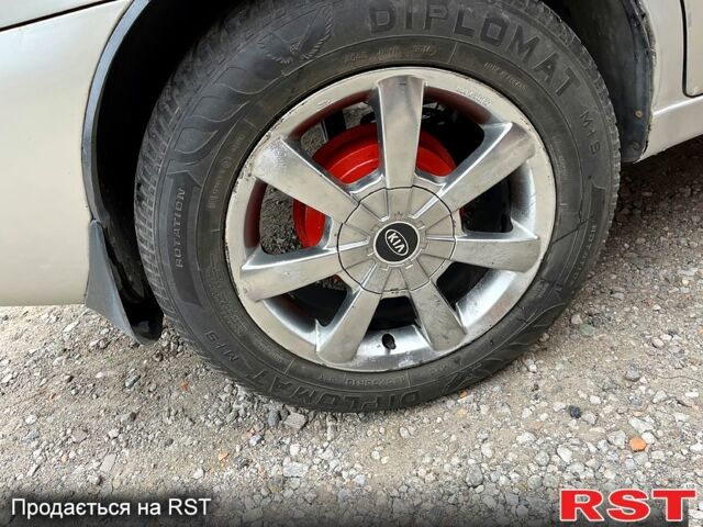 Серый Дэу Сенс, объемом двигателя 1.3 л и пробегом 200 тыс. км за 1400 $, фото 6 на Automoto.ua