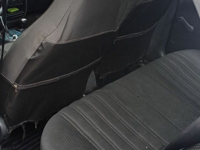 Серый Дэу Сенс, объемом двигателя 1.4 л и пробегом 340 тыс. км за 1950 $, фото 7 на Automoto.ua