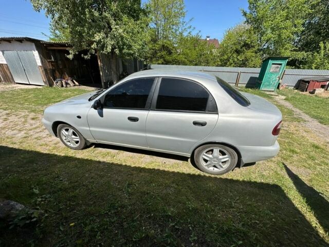 Серый Дэу Сенс, объемом двигателя 1.6 л и пробегом 300 тыс. км за 2500 $, фото 2 на Automoto.ua